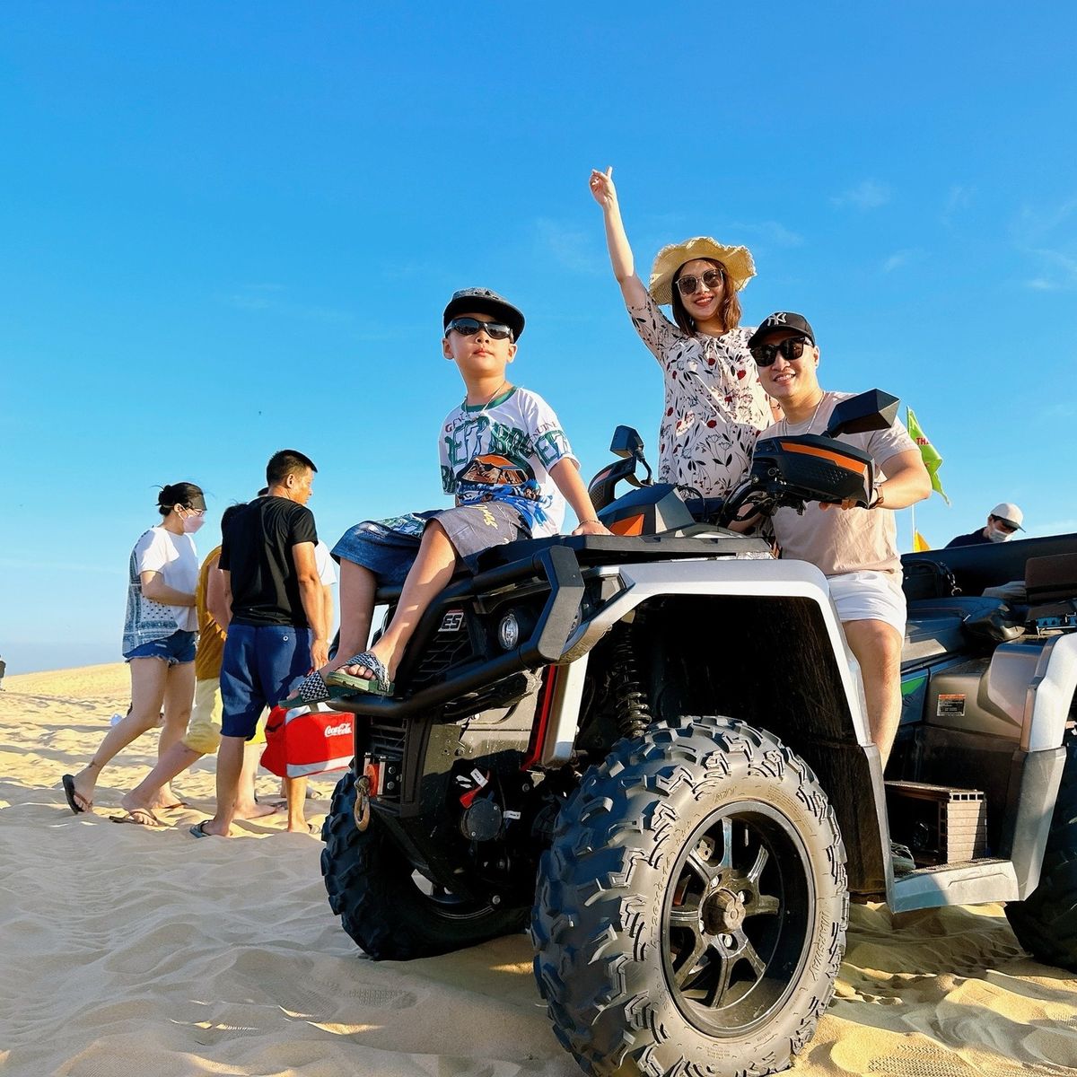 Jeep Tour Mũi Né | JoyJeep – Trải Nghiệm Đồi Cát Đẹp, Giá Tốt Nhất